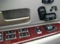 2003 LINCOLN TOWN CAR 4dr Sdn Signature