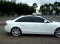 A4 2009 Branco com rodas 20