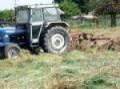 Ford 4000 hooi schudden