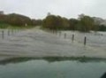 Land Rover Discovery ES 300tdi on flooded road