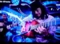 RAIMUNDO AMADOR Y PABLO MOTOS TOCANDO LA GUITARRA 1